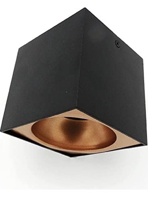 Rafta Sunlight Sıva Üstü Kare Siyah LED Spot Armatür GU10 LED Beyaz Ampullü