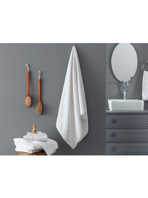Rafta Madame Coco Piano Armürlü Banyo Havlusu
