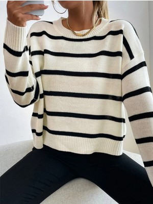 Dier Moda Kadın Beyaz Oversize Çizgili Triko Kazak, Çizgili Kazak