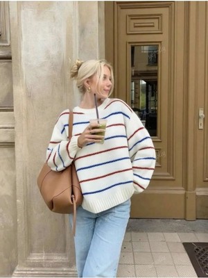 Dier Moda Kadın Oversize Triko Kazak – Beyaz Renkli Çizgili, Rahat ve Yumuşak Dokulu FMODA1989