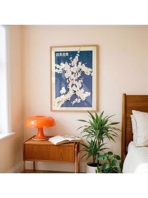 Ninastore Erik Çiçeği Baskılı Vintage Japon Duvar Sanatı Botanik Poster Lacivert Çiçekli Dekor Bahar Yatak Odası Sanatı
