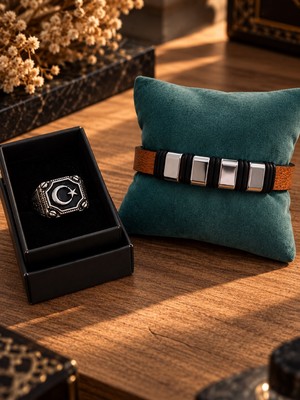 Lia Charm Sevgiliye Özel Ay Yıldız Yüzük ve Deri Bileklik Kombin Seti