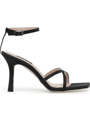Nine West Neyyas Siyah Kadın Topuklu Sandalet
