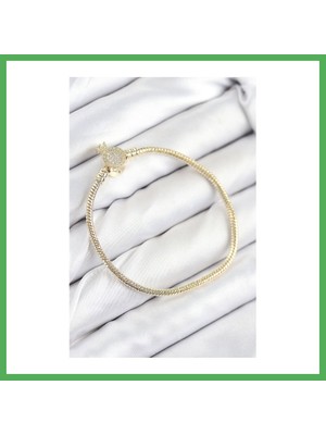 Astraltech Pirinç Charm Zirkon Taşlı Taç Model Gold Renk Kadın Bileklik Bezoss