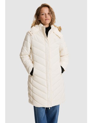 U.S. Polo Assn. Kadın Krem Kaban 50326238-VR256