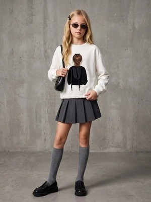 Zekids Kız Çocuk Kız Figürlü Baskılı Sweatshirt