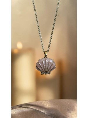 Dore Collection Zirkon Taşlı Sedefli Deniz Kabuğu Formlu Cerrahi Çelik Kolye