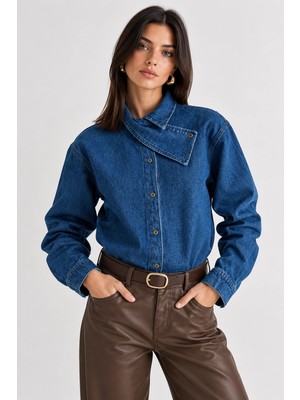 Mevese Kadın Asimetrik Yaka Çapraz Düğmeli Oversize Denim Ceket Gömlek - Koyu Mavi
