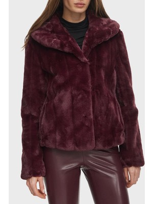Guess New Sophy Regular Fit Şal Yaka Cepli Suni Kürk W0BL0NWDCH0 Kadın Kürk W0BL0N Wdch0 G596