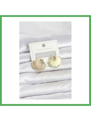 Astraltech Gold Renk Pirinç Deniz Kabuğu Model Kadın Küpe Bezoss
