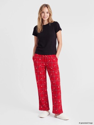 Lc Waikiki Yeni Sezon Kırmızı Yılbaşı Temalı Kadın Pijama Altı