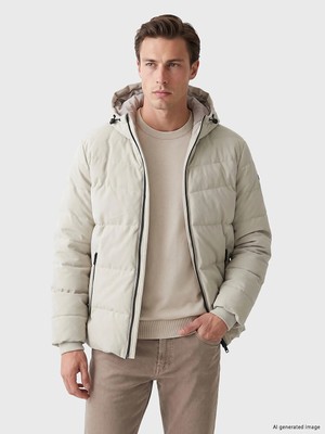 Lc Waikiki Yeni Sezon Bej Regular Fit Kapüşonlu Erkek Şişme Mont