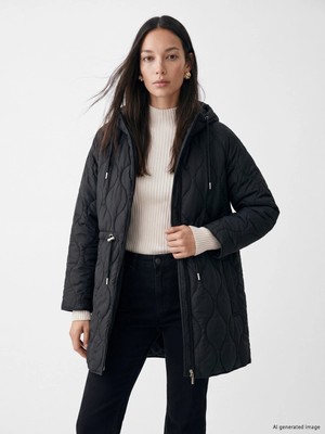 Lc Waikiki Yeni Sezon Siyah Kapüşonlu Oversize Kadın Şişme Mont