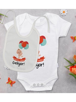 BK Gift Bk Kids Mekanın Sahibi Geliyor Tasarımlı Bebek Body Zıbın ve Mama Önlüğü Hediye Seti - Model 1 6 - 9 Ay