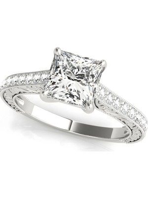 Lial Diamond Prenses Kesim Vintage Dört Tırnaklı Pırlanta Yüzük, 1 Karat Merkez Taşlı Laboratuvar Pırlanta Yüzük, 14 Ayar Beyaz Altın, BV50799