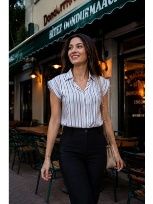 Armonika Kadın Beyaz-Siyah Vatkalı Kolsuz Gömlek ARM-26Y001144