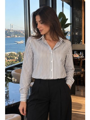 Armonika Kadın Beyaz-Siyah Uzun Kol Çizgili Gömlek ARM-20K001026