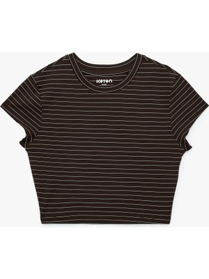 Koton Viskon Karışımlı Kısa Kollu Bisiklet Yaka Slim Fit Çizgili Crop Spor Tişört