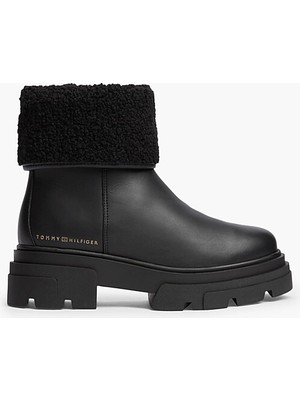 Tommy Hilfiger Kadın Hakiki Deri Kürk Katlamalı Yaka Fermuarlı Kalın Tırtıklı Tabanlı Metalik Logolu Siyah Bot & Bootie FW0FW09677-BDS