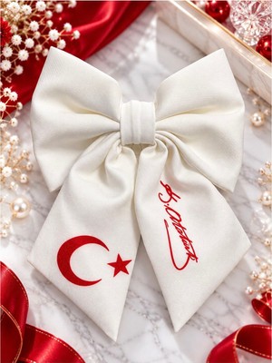 Mimoza Accessories Türk Bayrağı Motifli Otomatik Pens Toka
