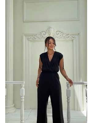 Neşeli Butik Kadın Siyah Kruvaze Yaka Yazlık Tulum NBMY3805