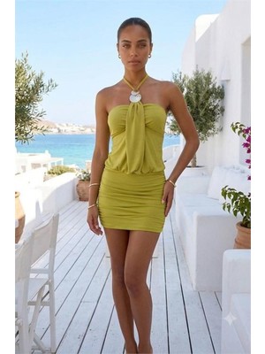 Dip Moda Kadın Yeşil Aksesuar Detaylı Halter Yaka Sırt Dekolteli Mini Elbise DPDF285