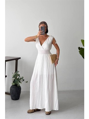 Dip Moda Kadın Beyaz Bel Lastikli Kruvaze Yaka Omuz Bağlama Detaylı Tam Boy Elbise DPG133