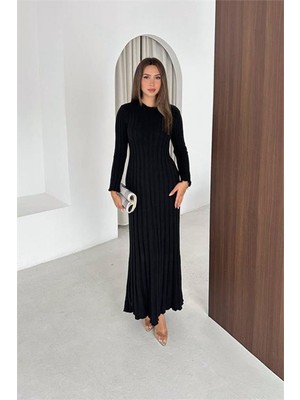 Dip Moda Neşeli Butik Kadın Siyah Fitilli Triko Tam Boy Standart Beden Arka Bağlamalı Elbise NBK2585