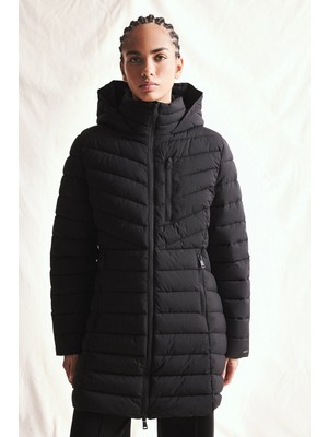 DeFacto Rüzgar Geçirmez Su İtici Regular Fit Kapüşonlu Şişme Parka Mont C6035AX26WN