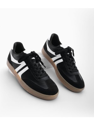 Marjin Kadın Sneaker Bağcıklı Düz Taban Spor Ayakkabı Tiyone Siyah