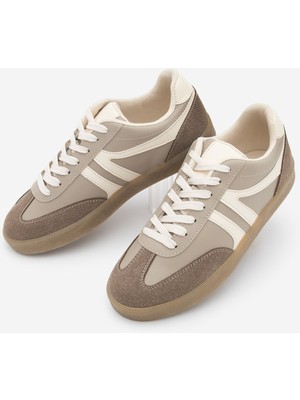 Marjin Kadın Sneaker Bağcıklı Düz Taban Spor Ayakkabı Tiyone Vizon Süet Ekru