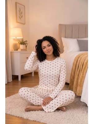 Belirtilmemiş Kadın Pamuklu Desenli Kaşkorse Pijama Takımı
