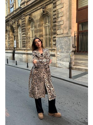 Maxi Modena Leopar Ön ve Arkası Pelerinli Kaban