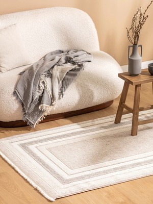 Lc Waikiki Yeni Sezon Desenli Halı 120X180 cm