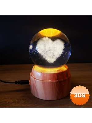 3D Sepetim Dönen Işıklı Cam Küre Kalp Tasarımlı Ahşap Görünümlü Stand USB