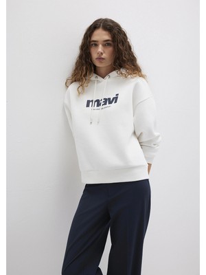 Mavi 168334-81964 Mavi Logo Baskılı Kapüşonlu Ekru Sweatshirt