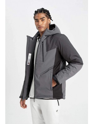 A2756 Defactofit Termometreli Outdoor Su Itici Rüzgar ve Su Geçirmez Slim Fit Dar Kesim Kapüşonlu Fermuarlı Mont