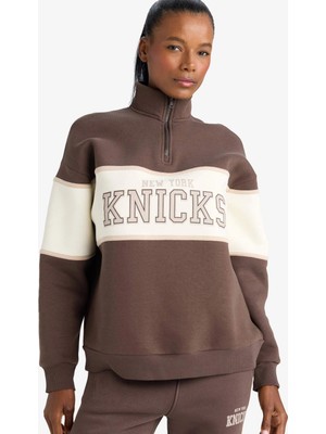 Defacto E9693AXBN335 Kahve Defactofit Nba New York Knicks Oversize Geniş Kalıp Yarım Fermuarlı Sporcu Sweatshirt