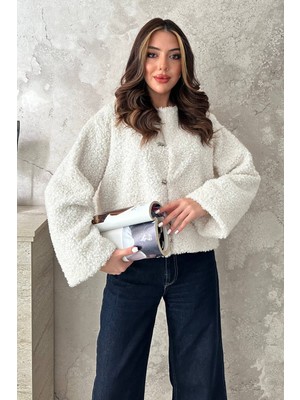 Modanı Seç Ekru Peluş Kısa Ceket