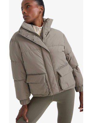 Defacto E9266AXKH464 Haki Defactofit Su Itici Oversize Fit Geniş Kalıp Dik Yaka Fermuarlı Çıtçıtlı Cepli Şişme Mont
