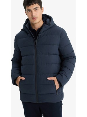 Defacto R0216AZNV64 Lacivert Su Itici Slim Fit Dar Kesim Astarlı Kapüşonlu Fermuarlı Cepli Dolgulu Mont