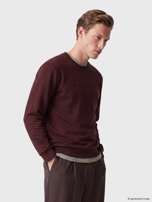 LC Waikiki Southblue Bordo Bisiklet Yaka Nakışlı Erkek Kalın Sweatshirt