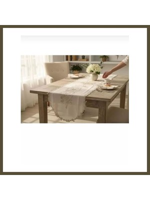Northcity Masa Üzerine Runner, Masa Runneri Altın Simli Işlemeli Detaylı Simella 50 x 140 cm Bx