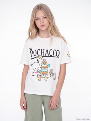 LC Waikiki Lcw Kids Beyaz Bisiklet Yaka Pochacco Baskılı Kız Çocuk Tişört