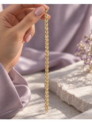 Sarezza Gold 14 Ayar Altın Renkli Taşlı Kare Plaka Bileklik – Prizma Koleksiyonu 19 cm
