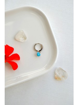 Moonzy Minimalist & Cozy Moonzy  Minimalist & Cozy Mavi Kalp Charmlı Minimal Halka Piercing Rodyum Kaplama Gümüş Renk Helix Kıkırdak Lob Küpesi