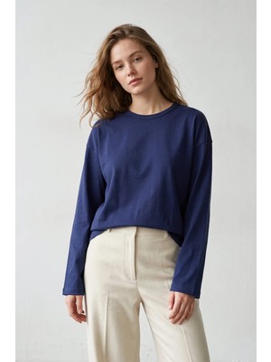Elemge %100 Pamuk Süprem Oversize Kadın Uzun Kollu T-Shirt Compact Penye Tok Yumuşak Kumaş Bol Kesim Nefes Alan Terletmez Yapı Basic Indigo Mavi Tişört