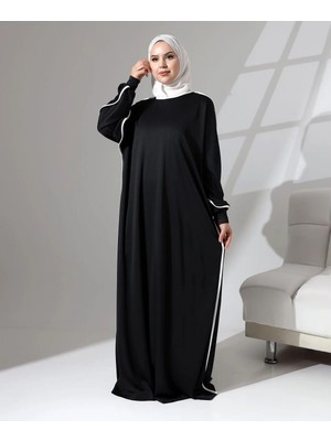 Berel Moda Namaz Elbisesi Siyah Manşetli Yandan Biye Detaylı Salaş Tek Ebat