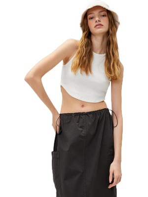 Mythriva Halter Yaka Crop Atlet