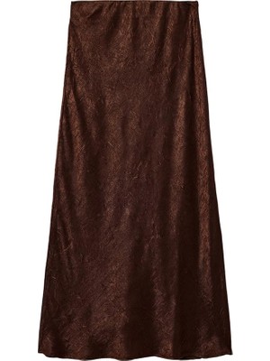 Rafta Balık Form Slim Fit Dokulu Saten Midi Etek